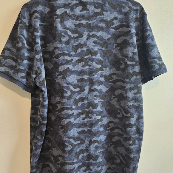 Calvin Klein Men's Blue Camo Polo Shirt - Picture 2 of 3